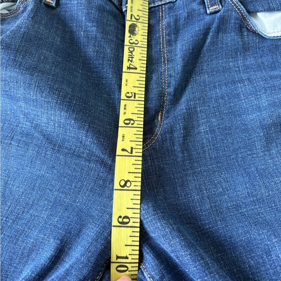 Levi Classic Bootcut Women Size 12 Dark Wash Denim Casual Teacher School - Picture 11 of 12